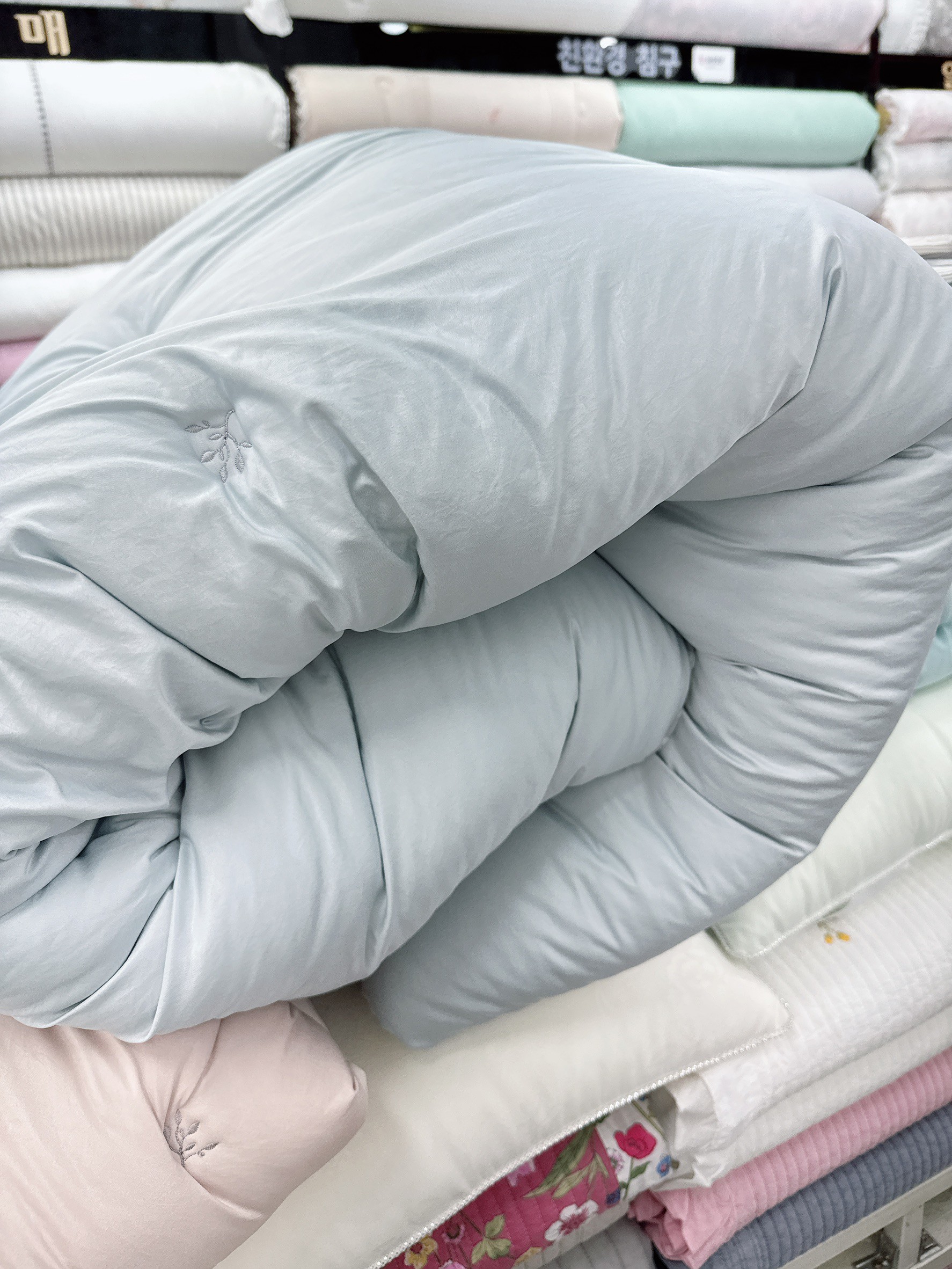 A32.花草小刺繡單面絨毛雙人被Q