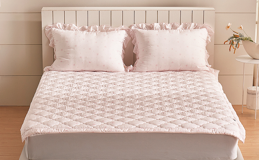 B03.Laura Ashley溫柔小花枕頭套(單入)