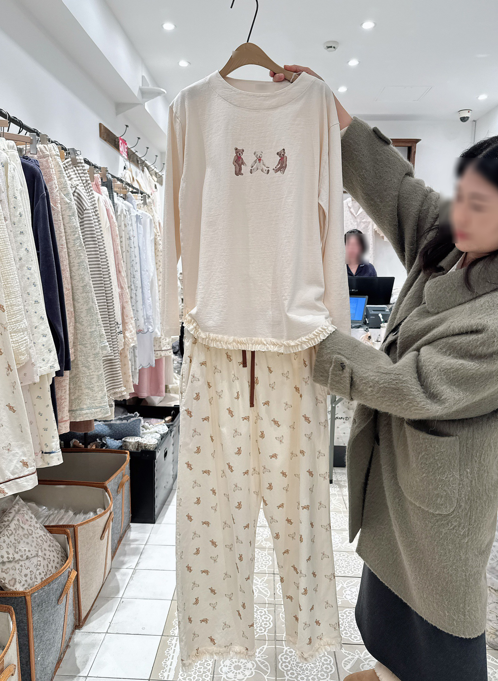 B86.可愛三隻小熊睡衣組(上衣+長褲