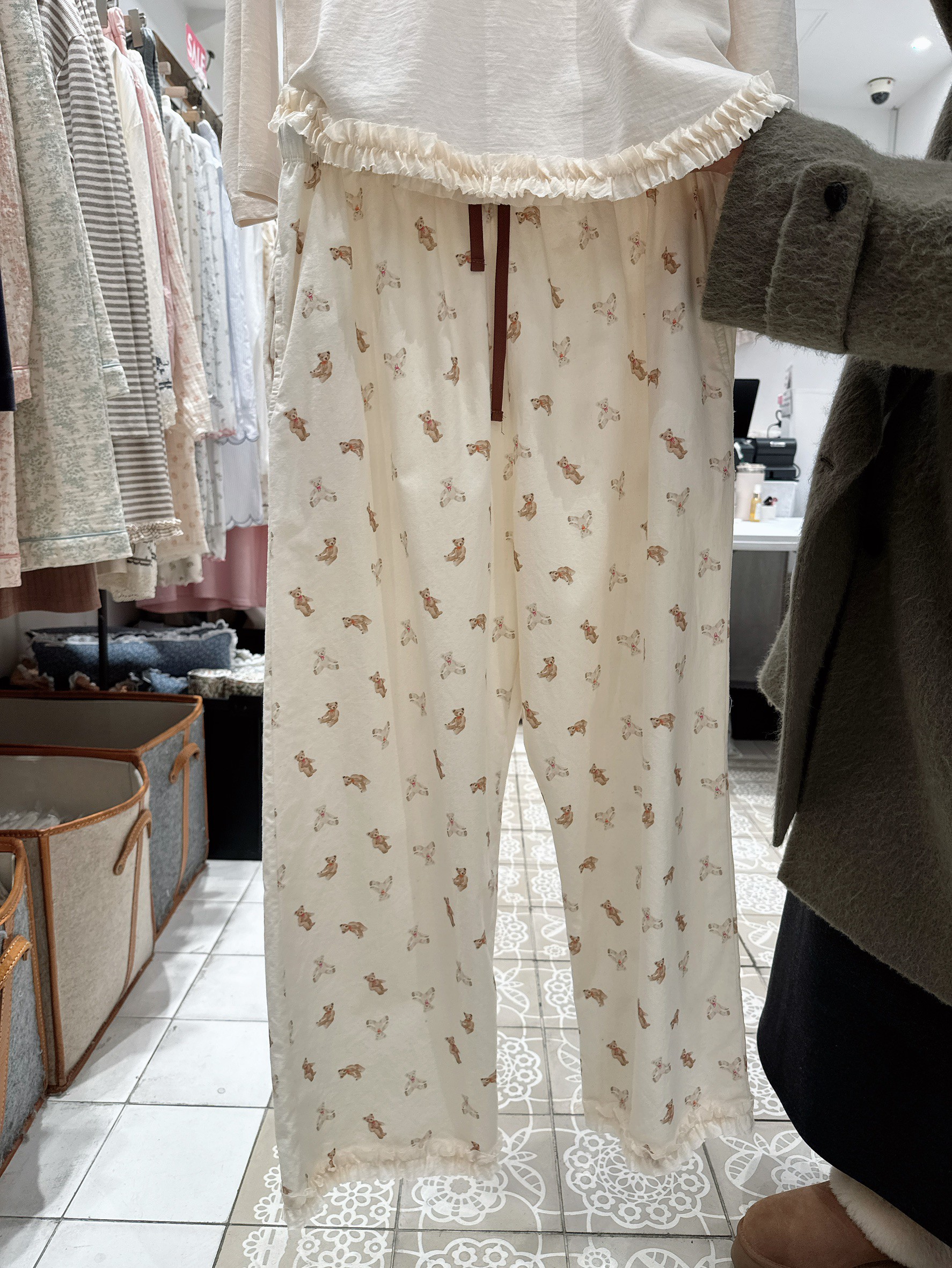 B86.可愛三隻小熊睡衣組(上衣+長褲